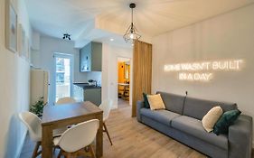 Vintage Cipro Apartment